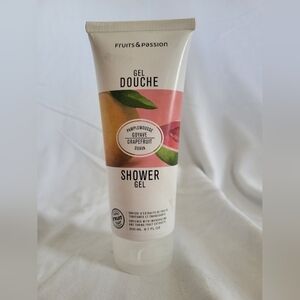 Fruits & Passion Grapefruit Guava Shower Gel, 200ml, Brand New, Made In Canada